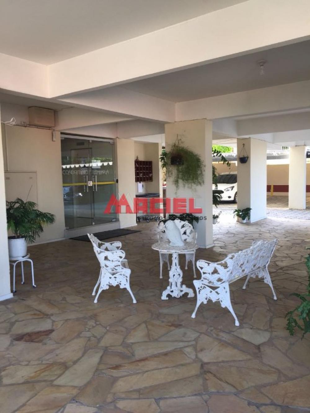 Alugar Apartamento / Padr&atilde;o em S&atilde;o Jos&eacute; dos Campos R$ 1.600,00 - Foto 10