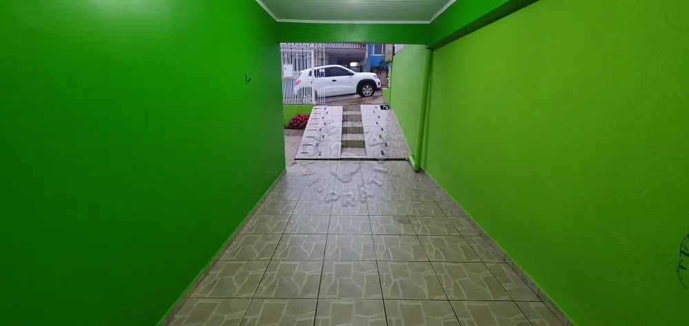 Alugar Casa / Padr&atilde;o em Castro R$ 1.400,00 - Foto 3