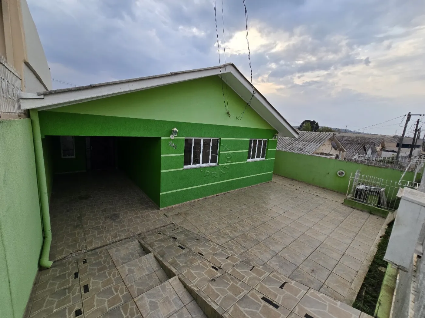 Alugar Casa / Padr&atilde;o em Castro R$ 1.400,00 - Foto 1