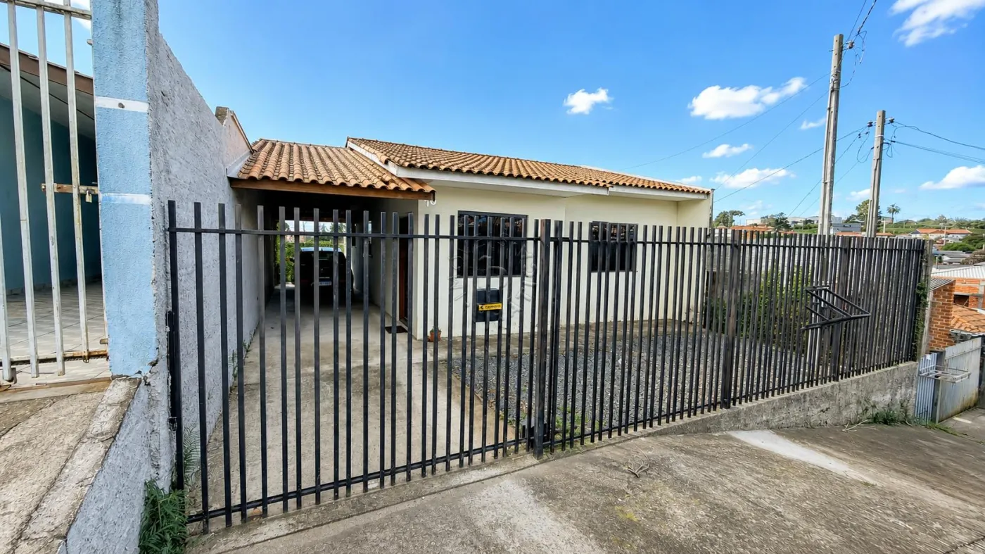 Comprar Casa / Padr&atilde;o em Castro R$ 335.000,00 - Foto 2