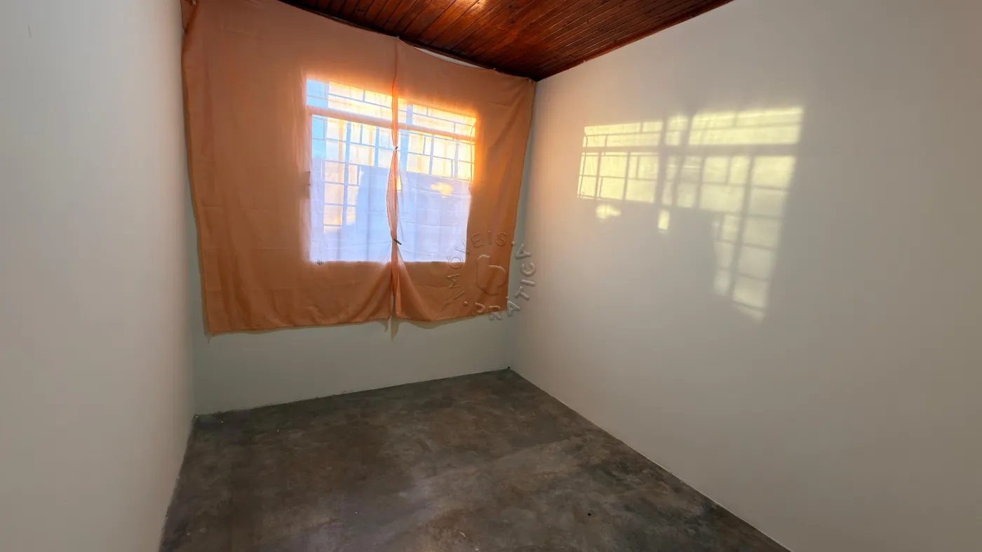 Comprar Casa / Padr&atilde;o em Castro R$ 240.000,00 - Foto 7