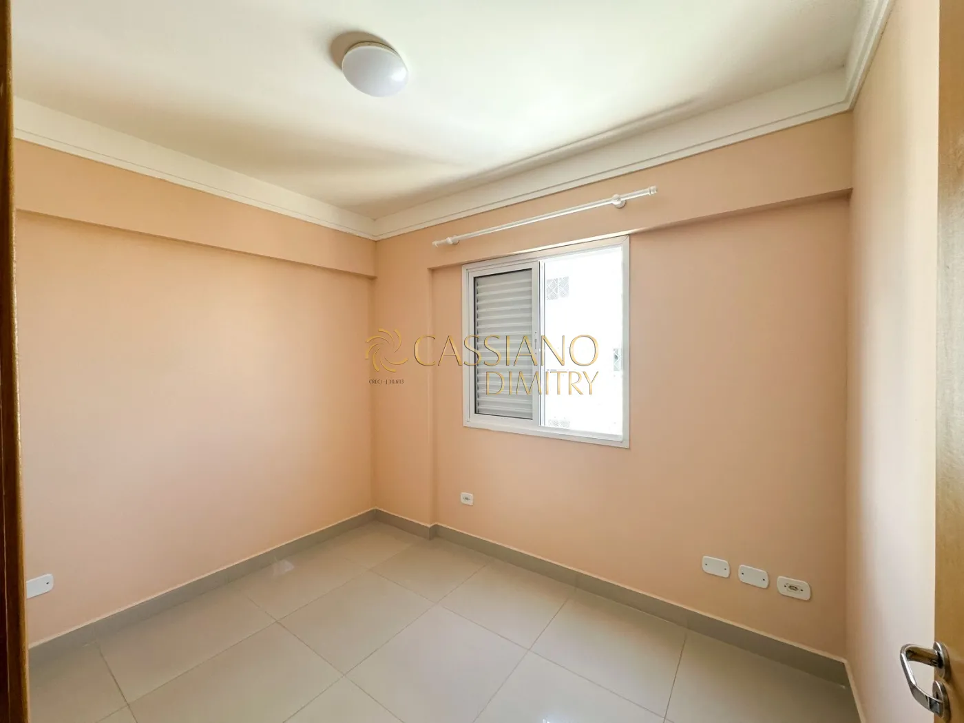 Alugar Apartamento / Padr&atilde;o em S&atilde;o Jos&eacute; dos Campos R$ 2.800,00 - Foto 14