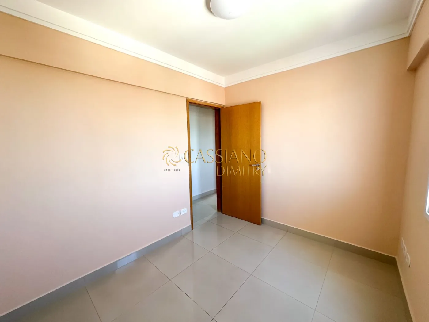 Alugar Apartamento / Padr&atilde;o em S&atilde;o Jos&eacute; dos Campos R$ 2.800,00 - Foto 11