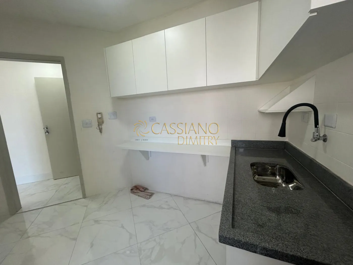 Alugar Apartamento / Padr&atilde;o em S&atilde;o Jos&eacute; dos Campos R$ 2.700,00 - Foto 6