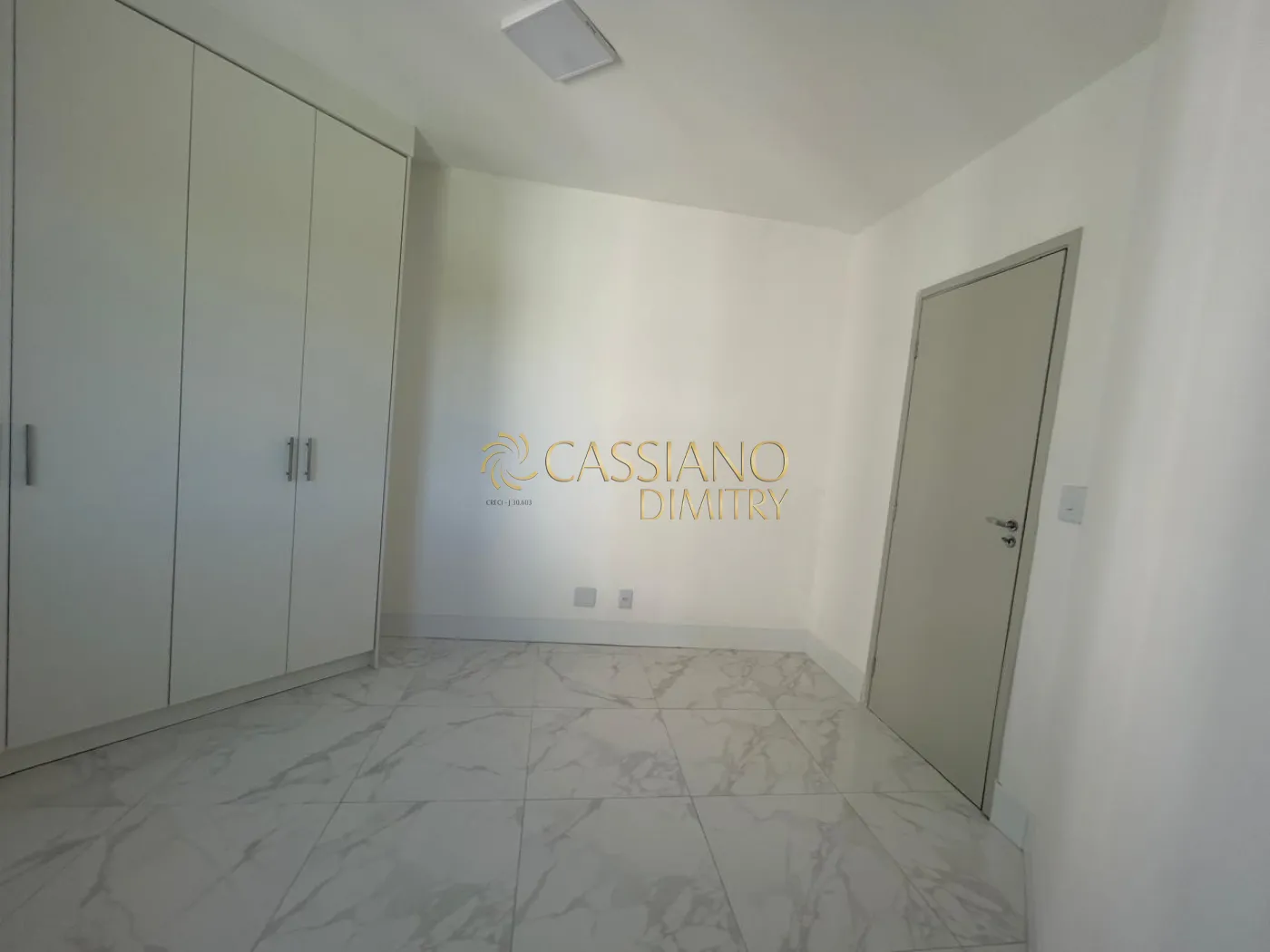 Alugar Apartamento / Padr&atilde;o em S&atilde;o Jos&eacute; dos Campos R$ 2.700,00 - Foto 14