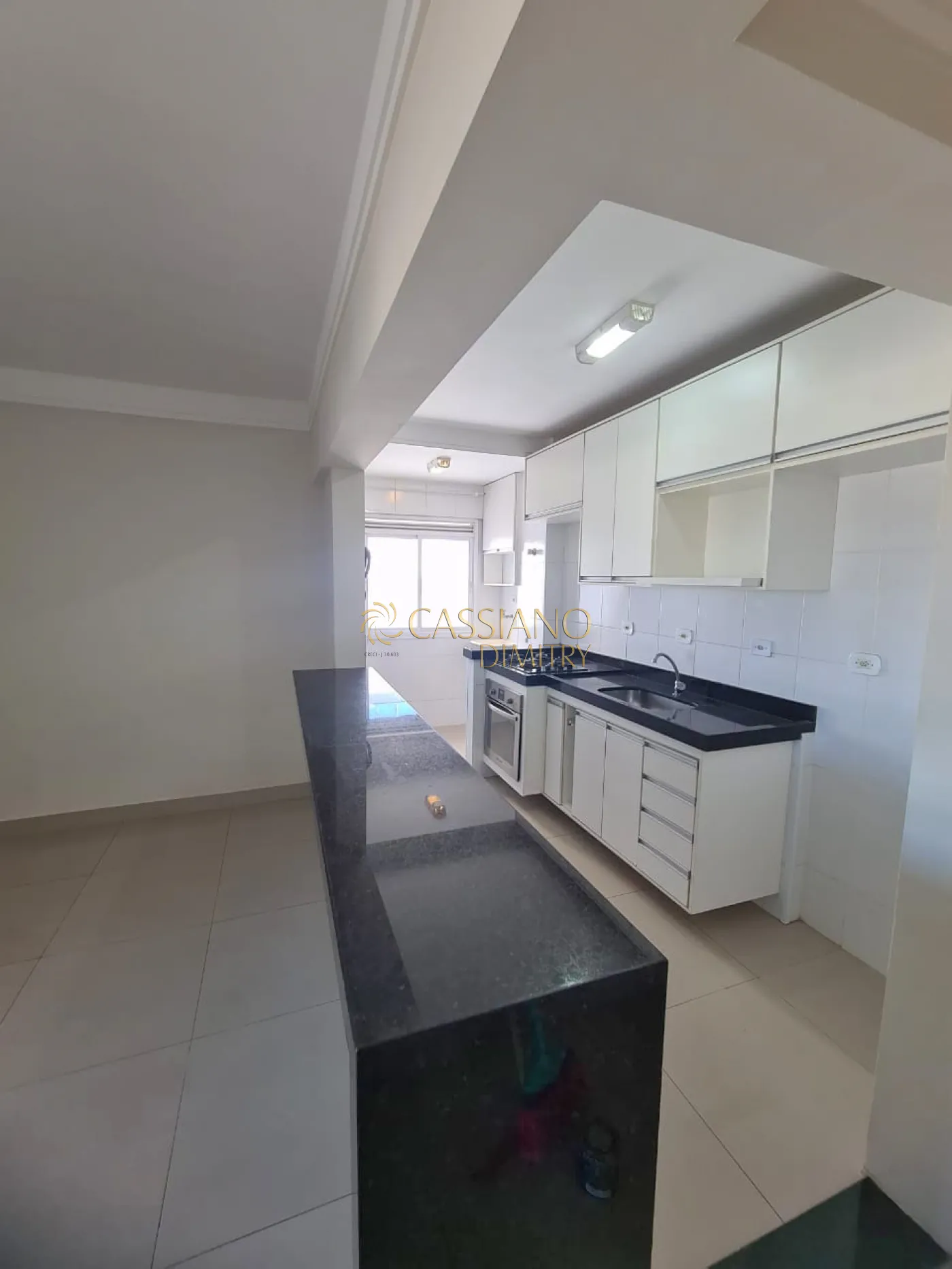Alugar Apartamento / Padr&atilde;o em S&atilde;o Jos&eacute; dos Campos R$ 3.200,00 - Foto 2