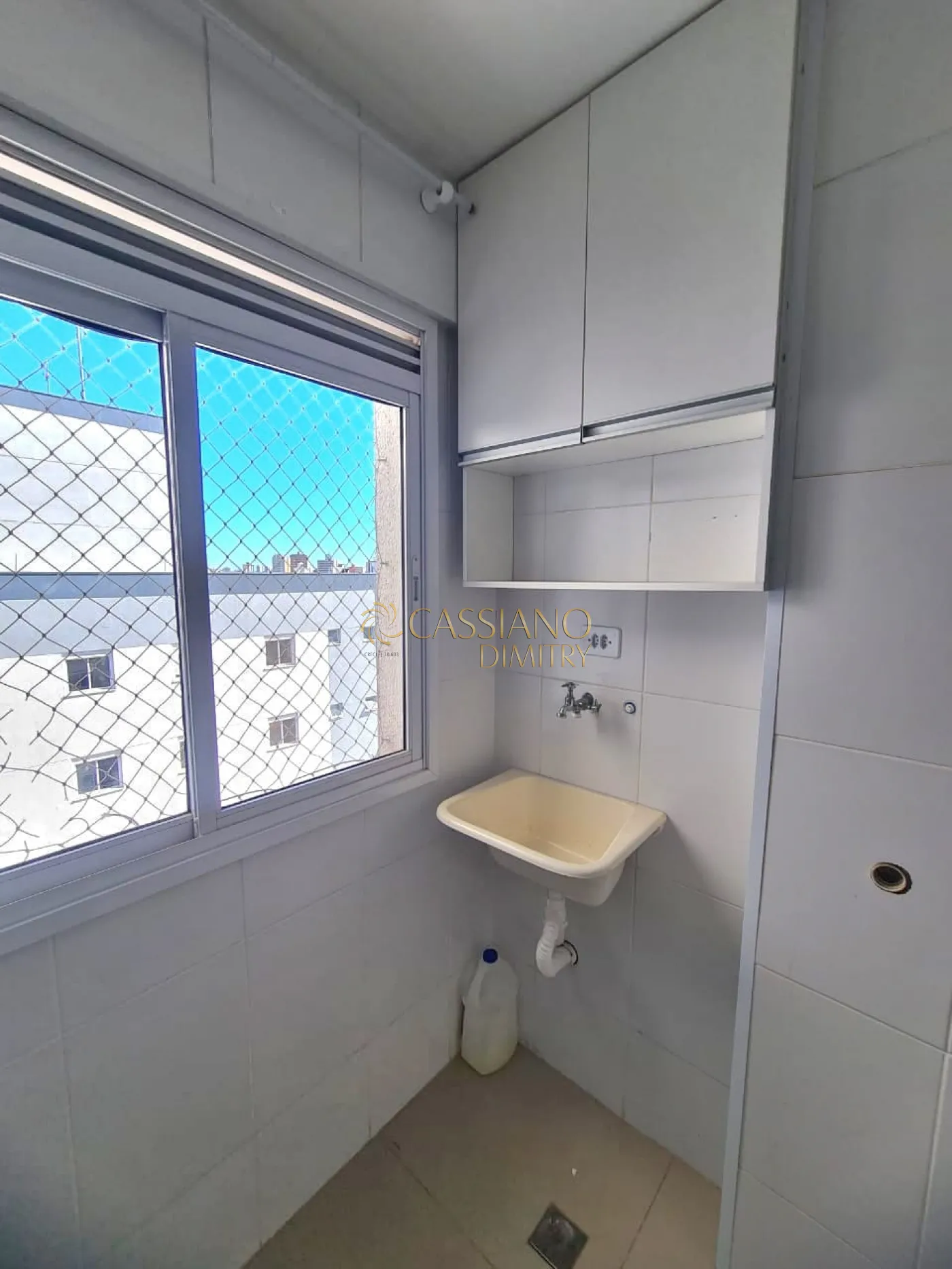Alugar Apartamento / Padr&atilde;o em S&atilde;o Jos&eacute; dos Campos R$ 3.200,00 - Foto 5