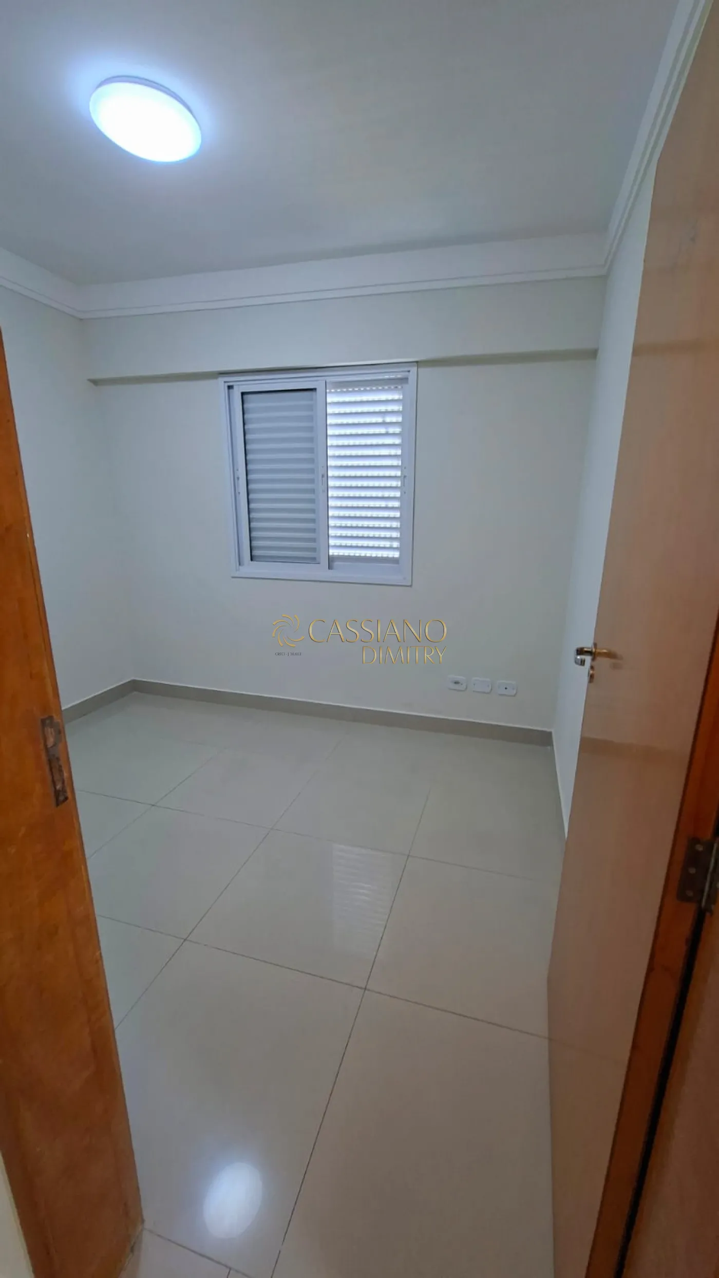 Alugar Apartamento / Padr&atilde;o em S&atilde;o Jos&eacute; dos Campos R$ 3.200,00 - Foto 17