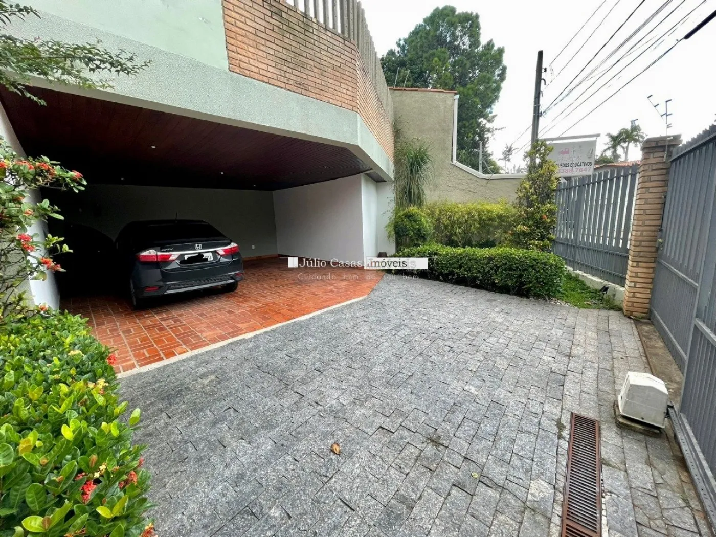Alugar Casa / Padr&atilde;o em Sorocaba R$ 12.500,00 - Foto 2