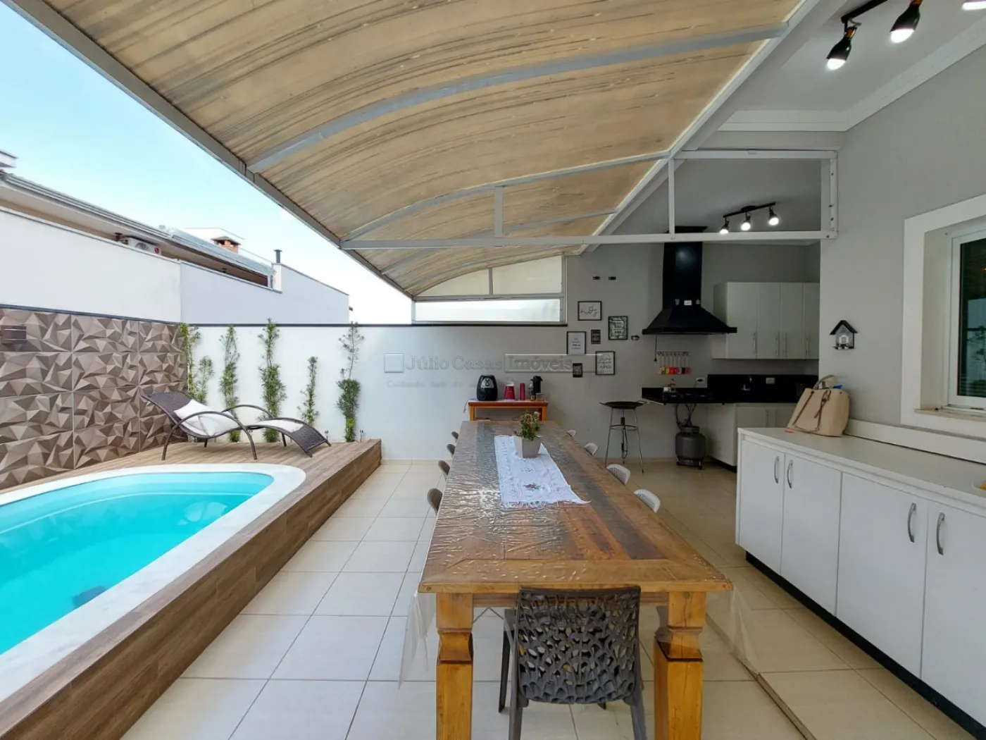 Comprar Casa / Condom&iacute;nio em Sorocaba R$ 900.000,00 - Foto 2