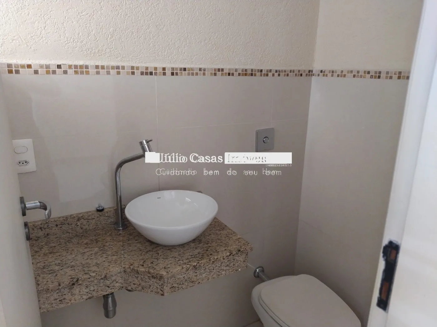 Alugar Casa / Padr&atilde;o em Sorocaba R$ 6.000,00 - Foto 4