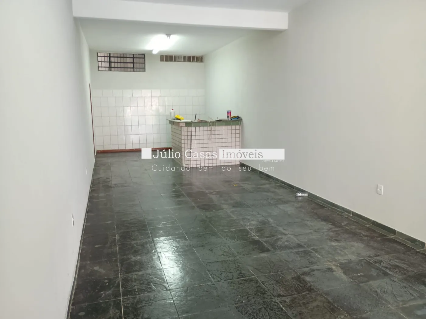 Alugar Comercial / Sal&atilde;o em Sorocaba R$ 3.000,00 - Foto 3