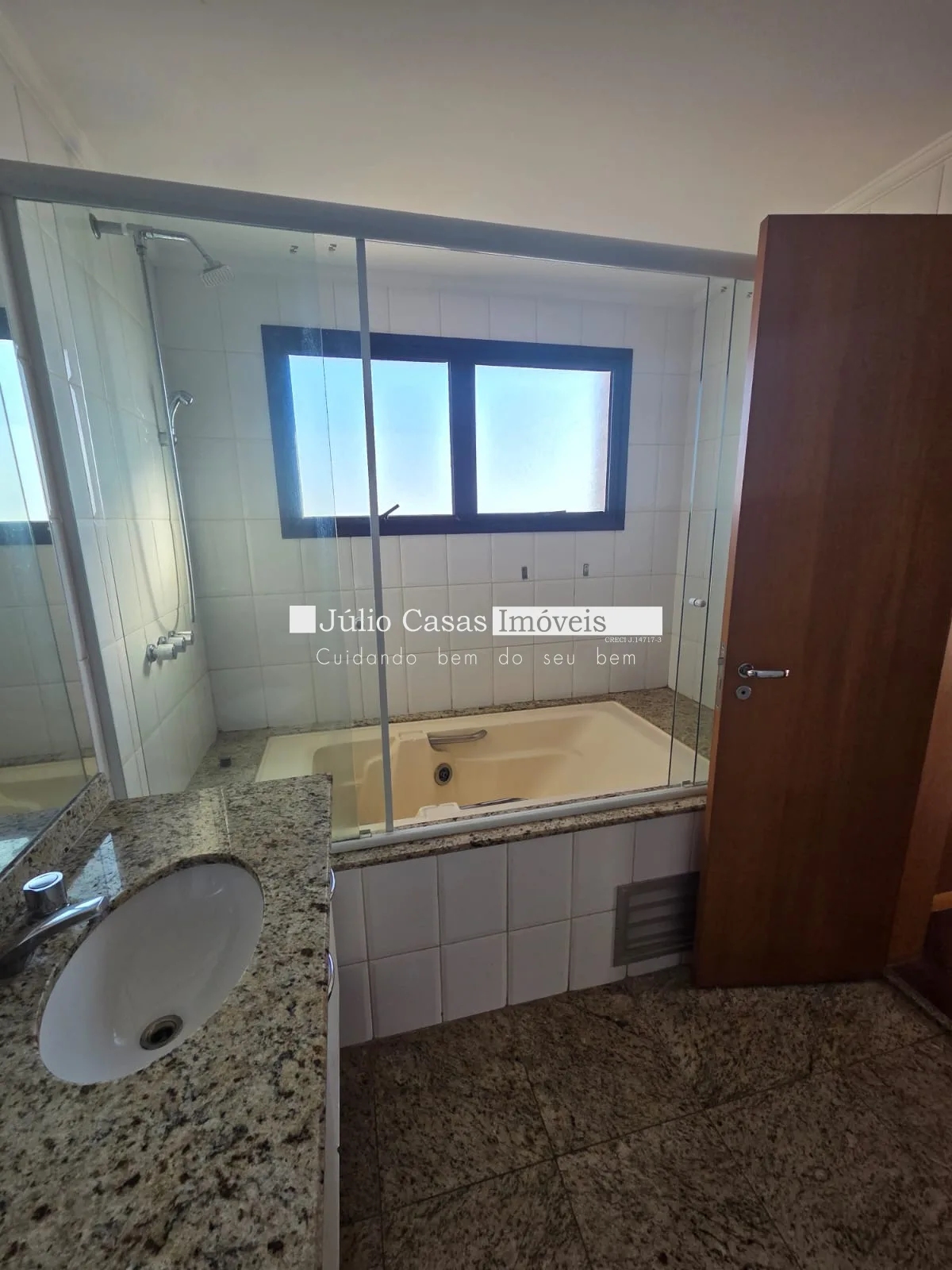 Comprar Apartamento / Padr&atilde;o em Sorocaba R$ 1.100.000,00 - Foto 16