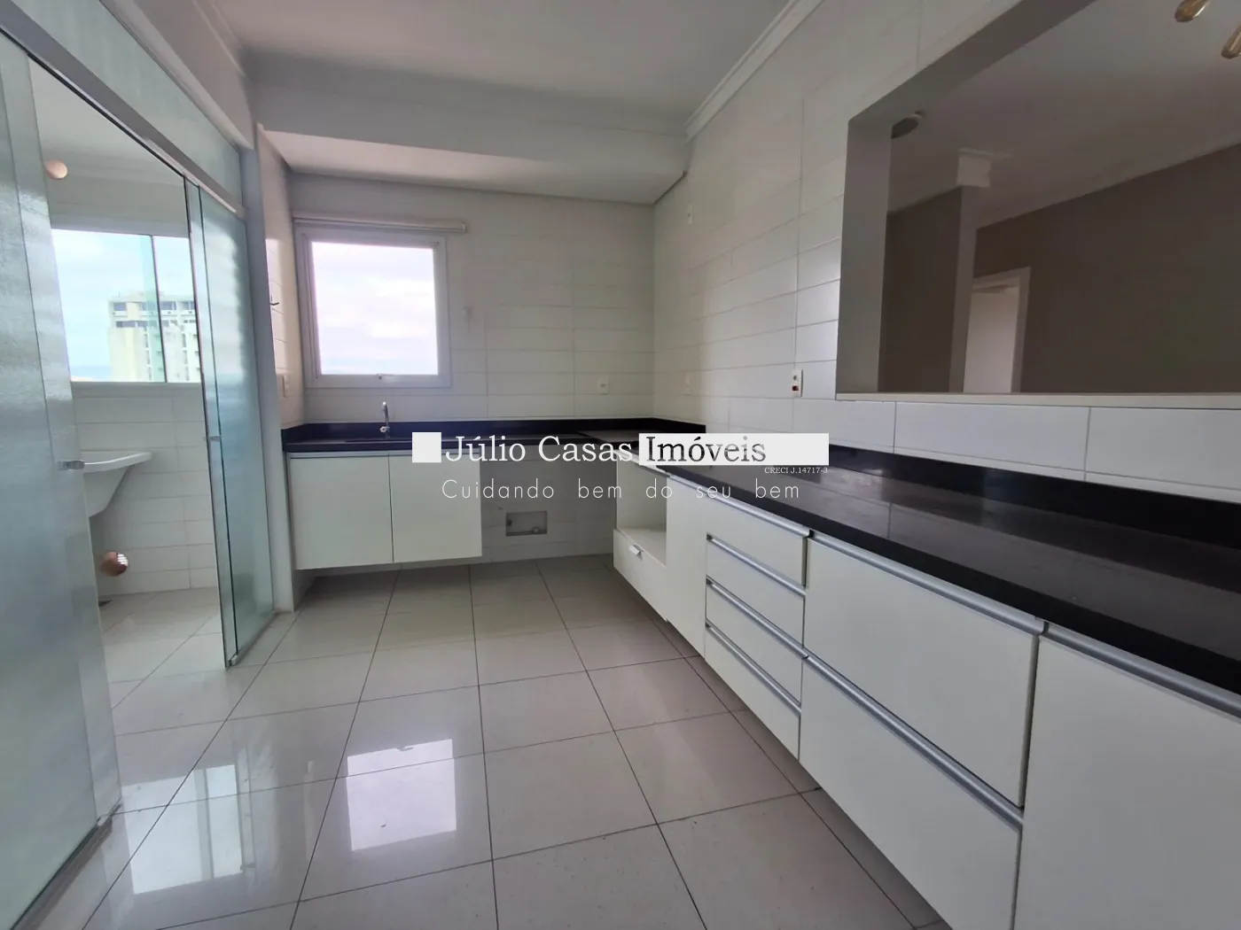 Alugar Apartamento / Padr&atilde;o em Sorocaba R$ 4.500,00 - Foto 11