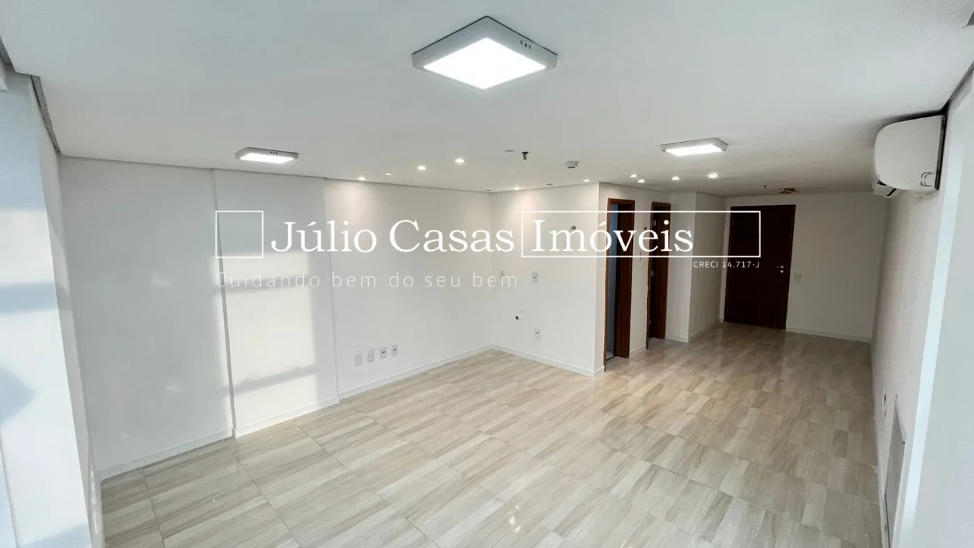 Comprar Comercial / Sala em Sorocaba R$ 220.000,00 - Foto 1