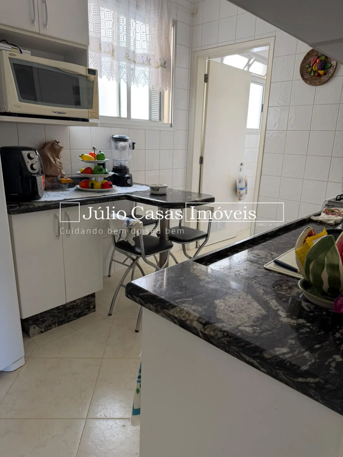 Alugar Apartamento / Padr&atilde;o em Sorocaba R$ 1.800,00 - Foto 4