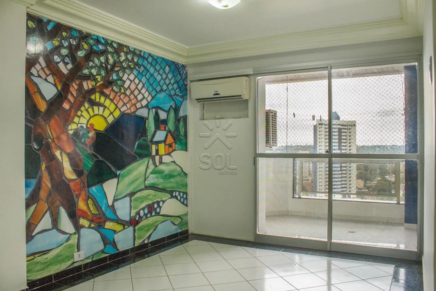 Apartamento amplo à venda no Edifício Vivaldi - Centro de Foz do Iguaçu