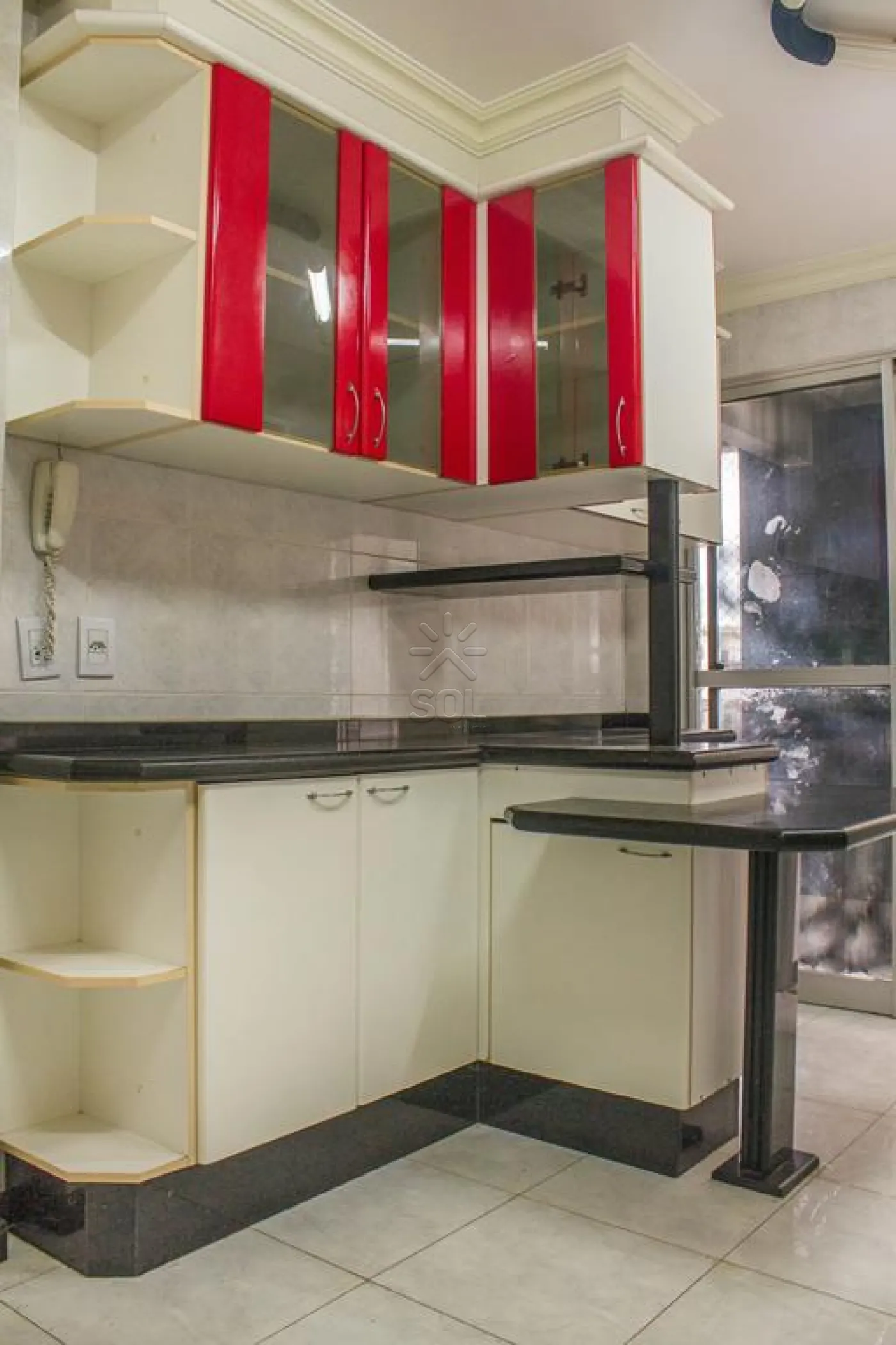 Apartamento amplo à venda no Edifício Vivaldi - Centro de Foz do Iguaçu