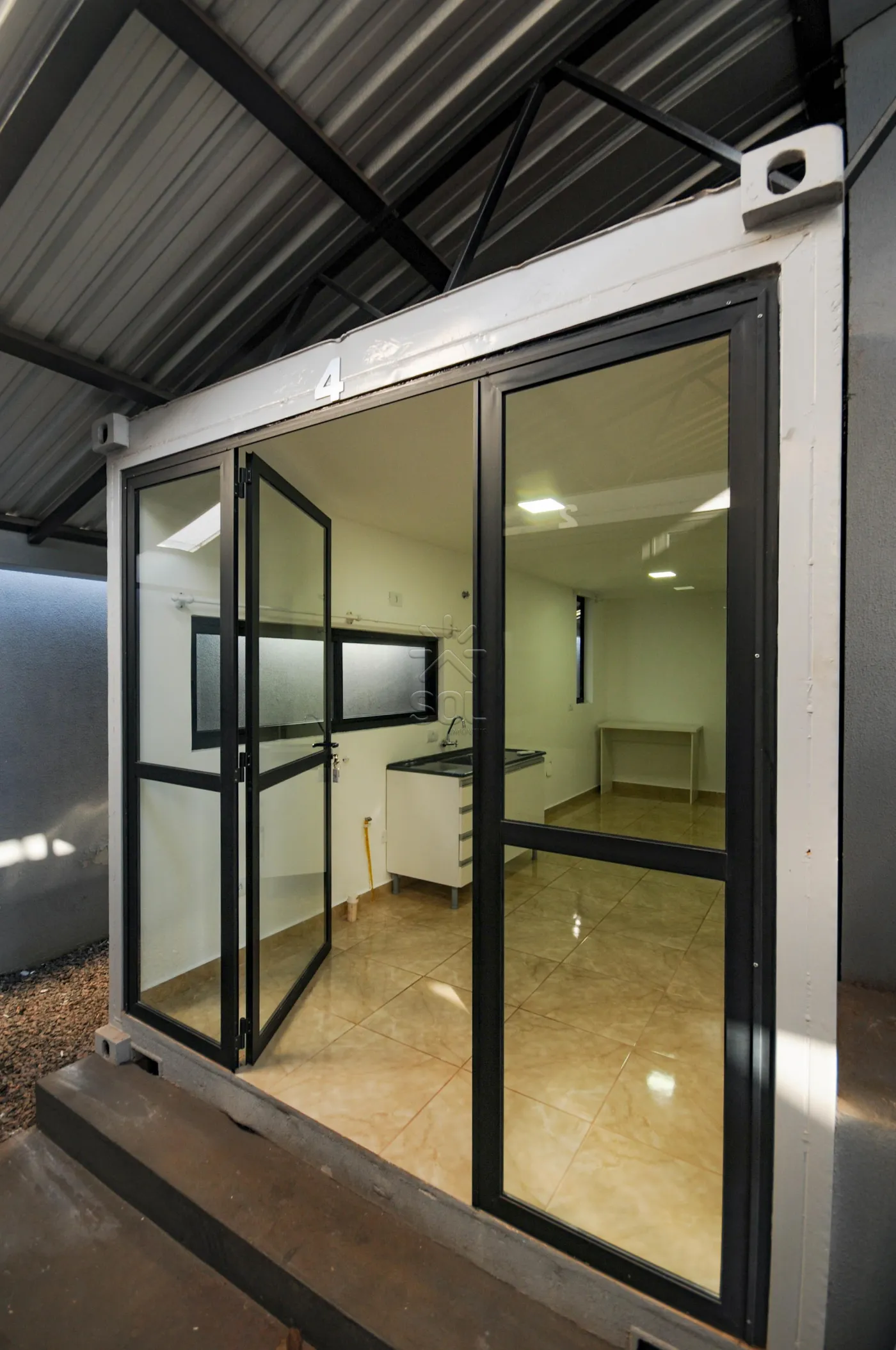 Quitinete para locação, Jardim Santa Rosa - Foz do Iguaçu/PR