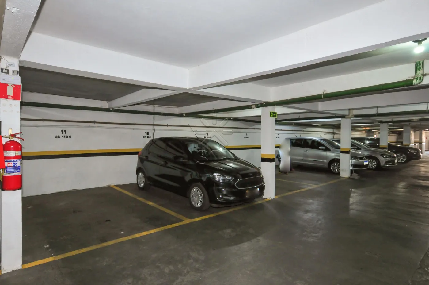 Apartamento para locação, Edifício Luiz XV, Centro - Foz do Iguaçu/PR