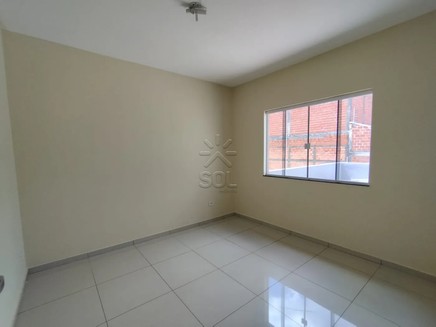 Sobrado à venda no Jardim Bourbon em Foz do Iguaçu/PR | 1 suíte + 2 quartos