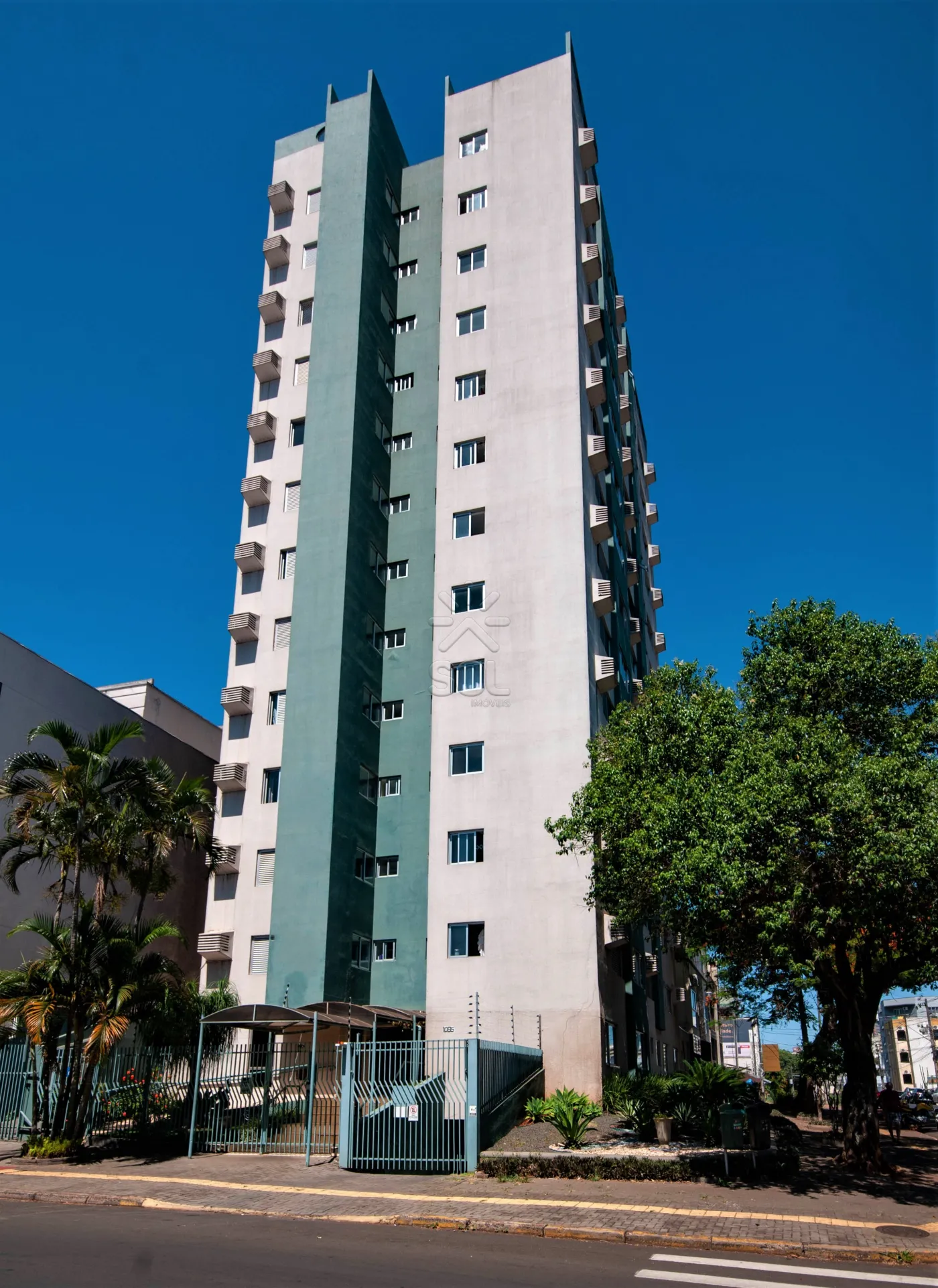 Apartamento para locação, Edifício Foz Residence Service, Centro - Foz do Iguaçu/PR
