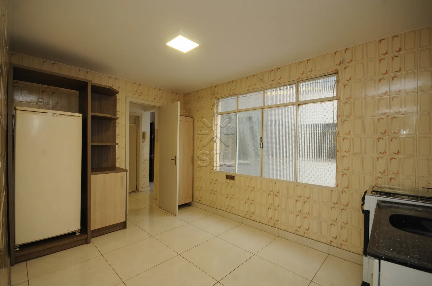 Apartamento à venda no Edifício Carlos Sbaraini - Centro de Foz do Iguaçu/PR