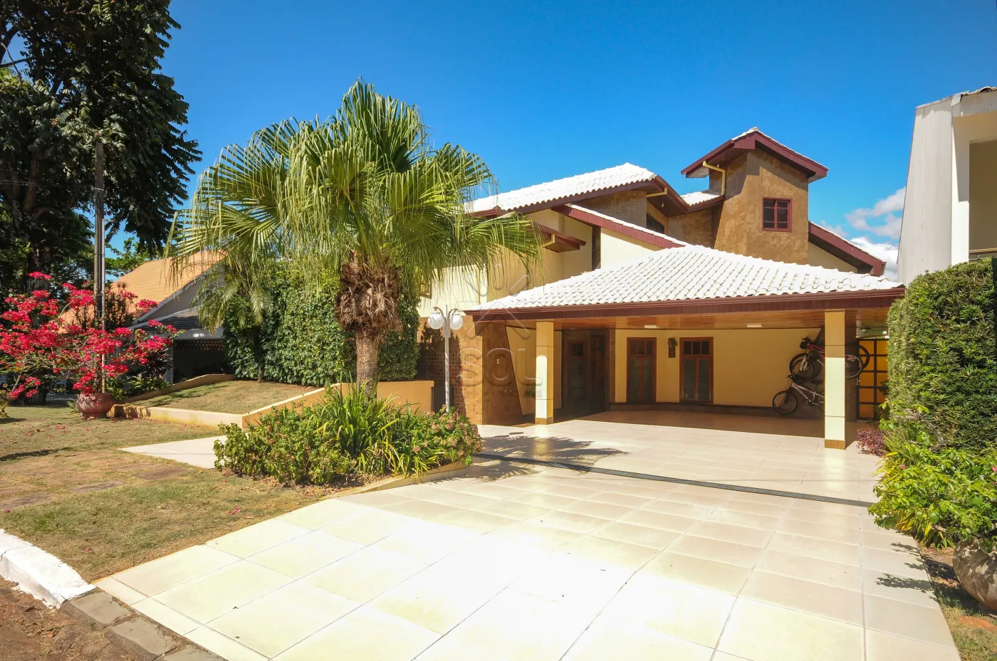 Sobrado à venda, Condomínio Lago dos Cisnes - Foz do Iguaçu/PR