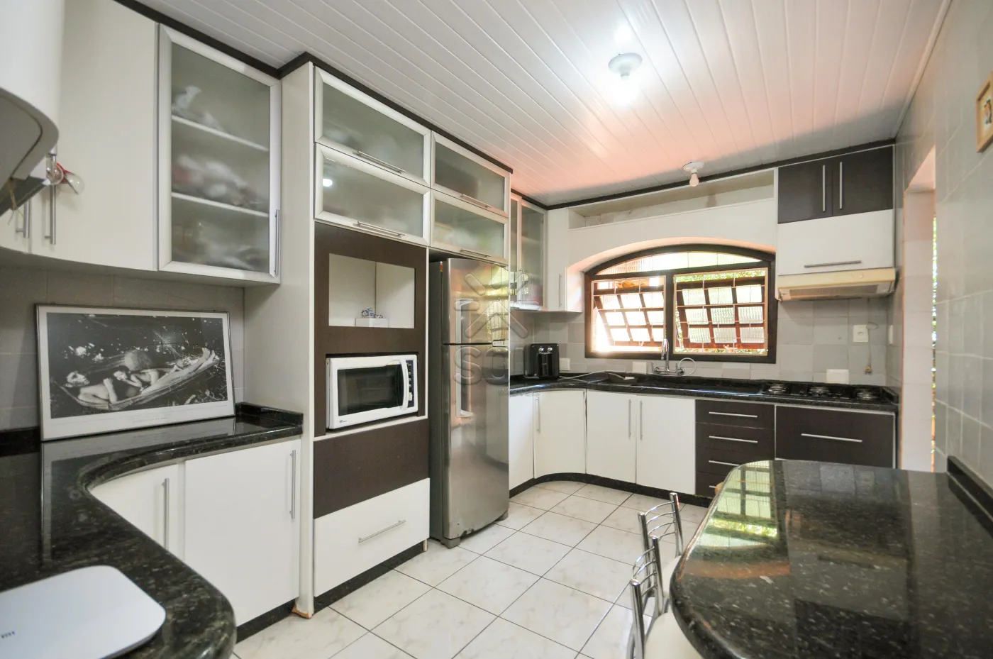 Terreno/casa de madeira à venda no Beverly Falls Park em Foz do Iguaçu/PR - 344,11m² | 3 quartos | Edícula com churrasqueira | Piscina