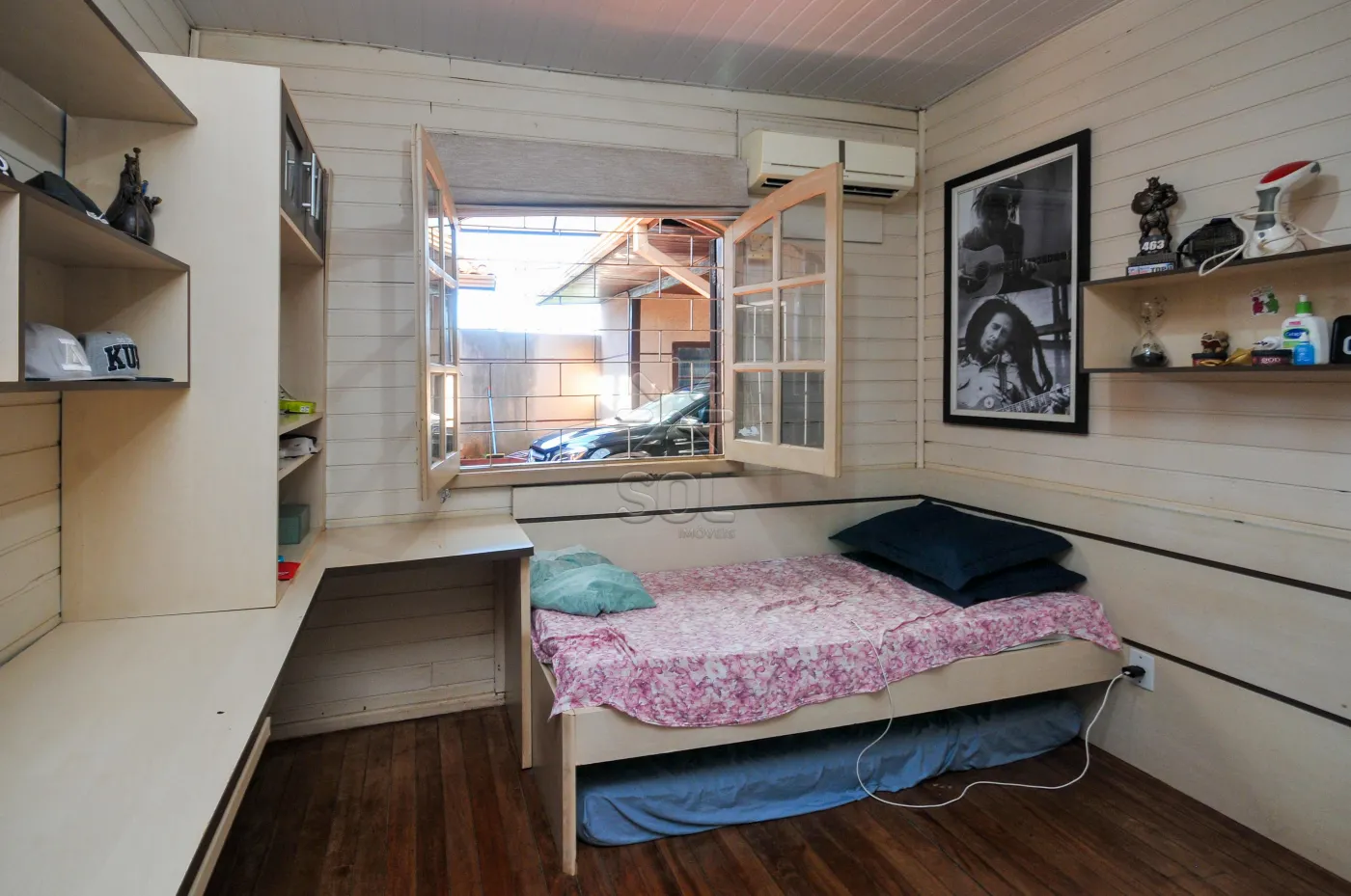 Terreno/casa de madeira à venda no Beverly Falls Park em Foz do Iguaçu/PR - 344,11m² | 3 quartos | Edícula com churrasqueira | Piscina