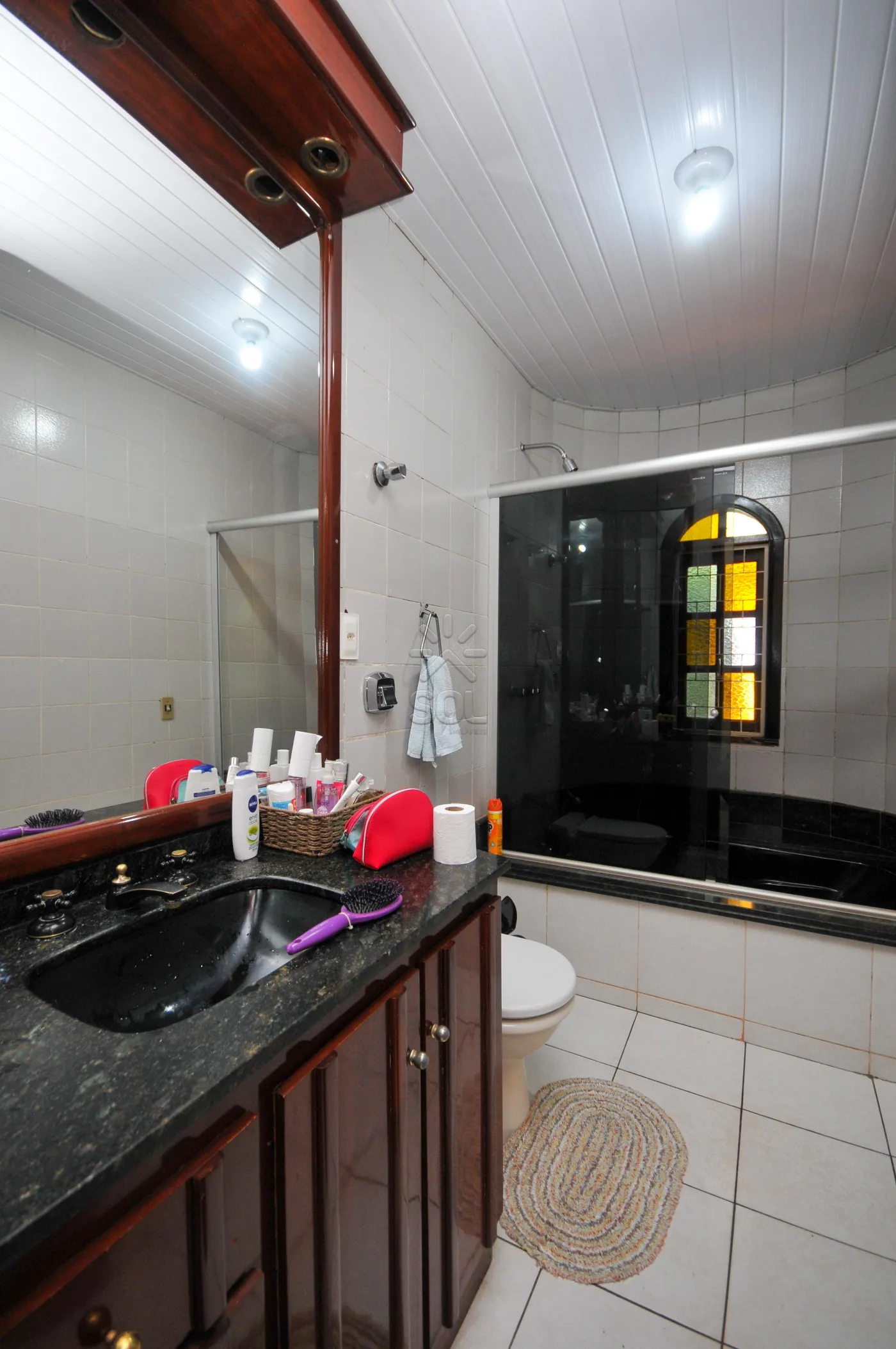 Terreno/casa de madeira à venda no Beverly Falls Park em Foz do Iguaçu/PR - 344,11m² | 3 quartos | Edícula com churrasqueira | Piscina
