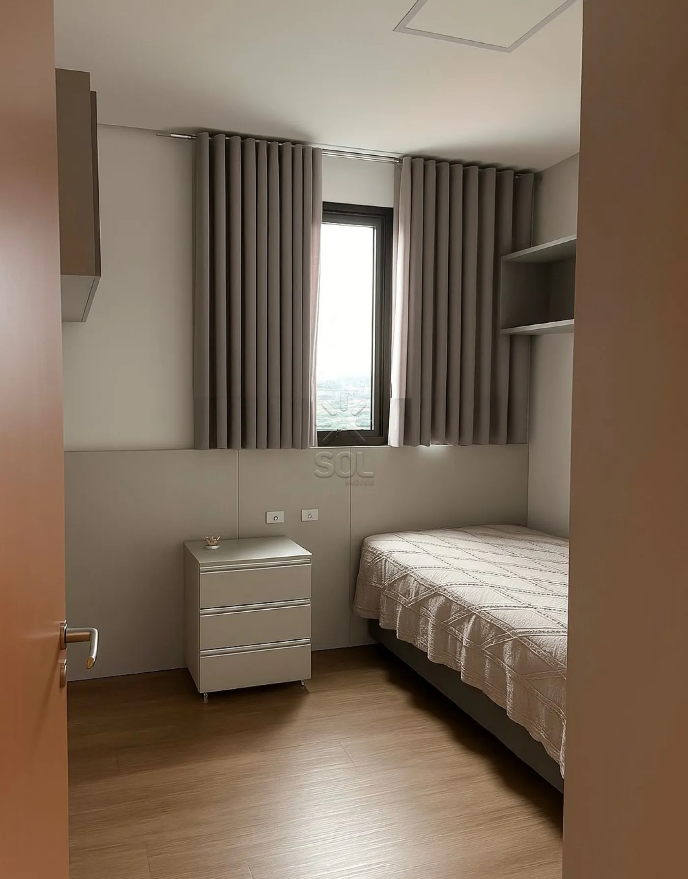 Apartamento mobiliado à venda no Itacolomi Home Club em Penha