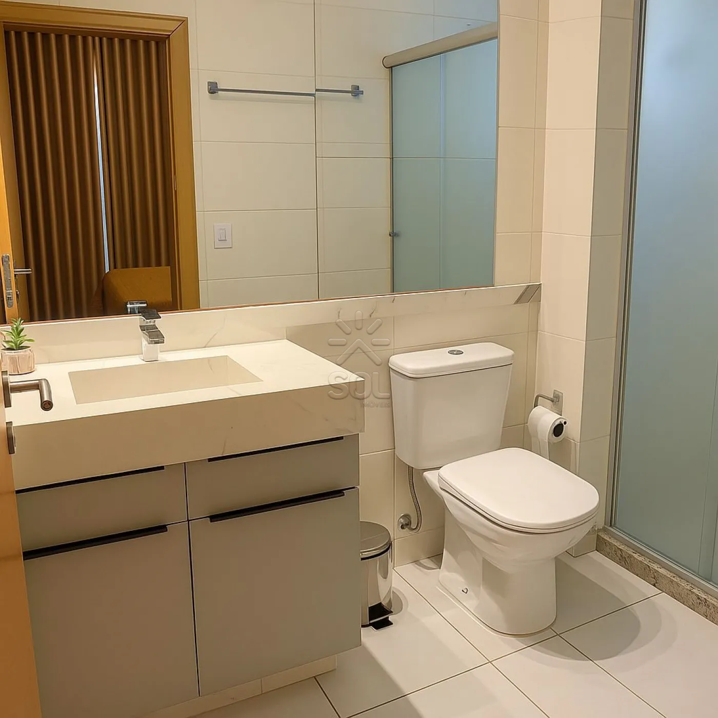 Apartamento mobiliado à venda no Itacolomi Home Club em Penha