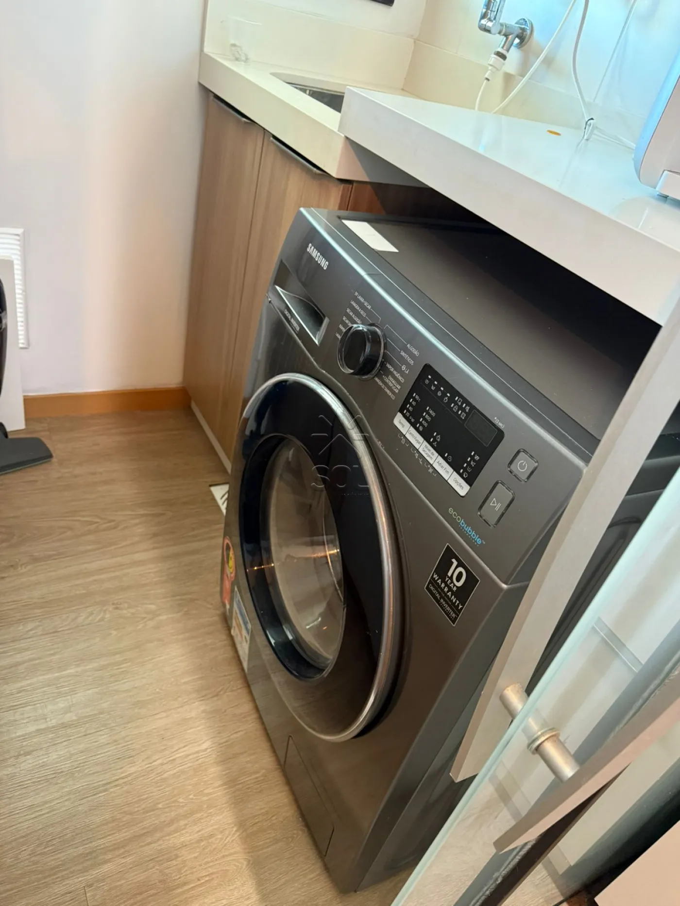 Apartamento mobiliado à venda no Itacolomi Home Club em Penha