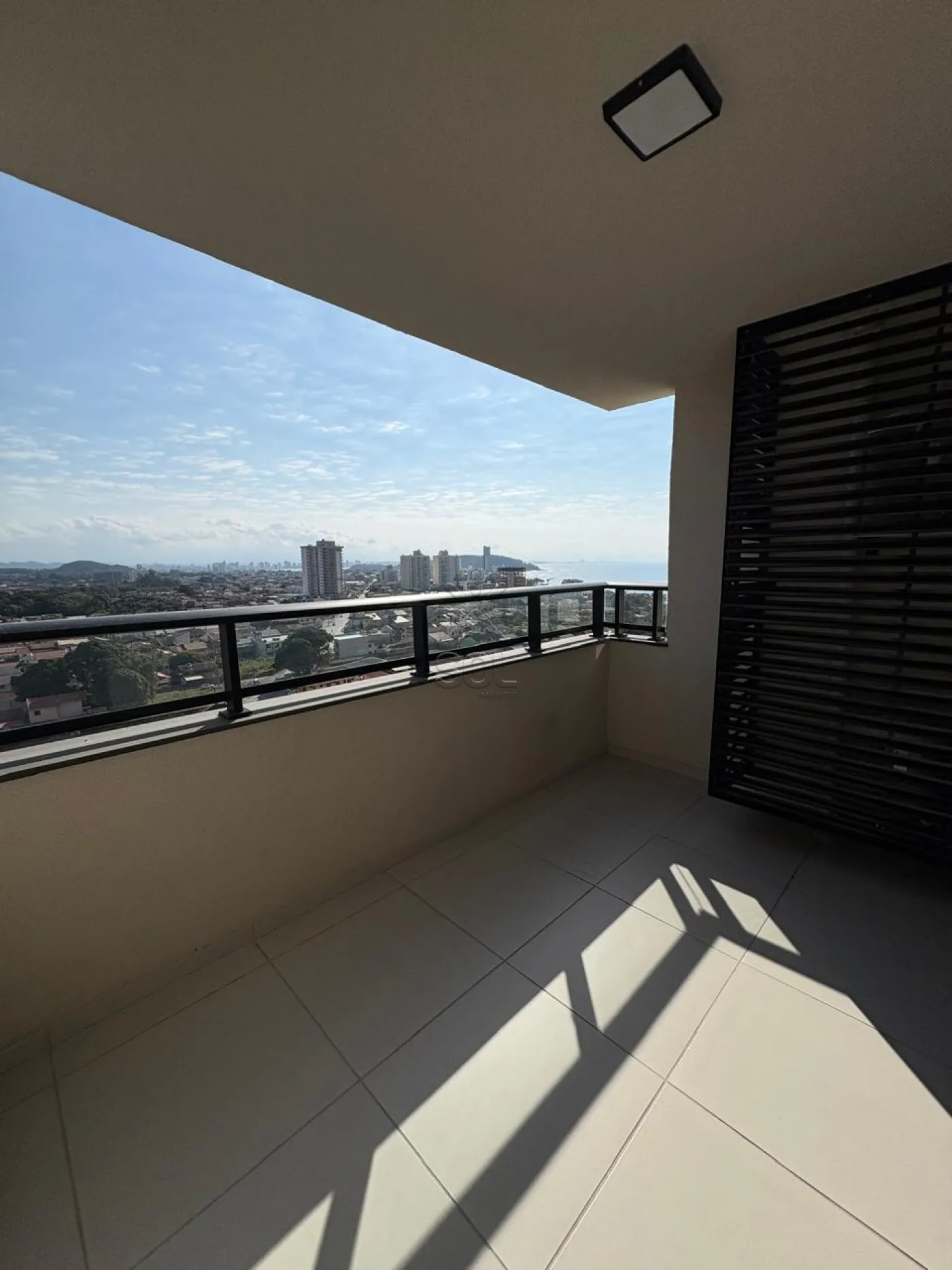 Apartamento para Locação no Skyline Comfort Club - Penha/SC