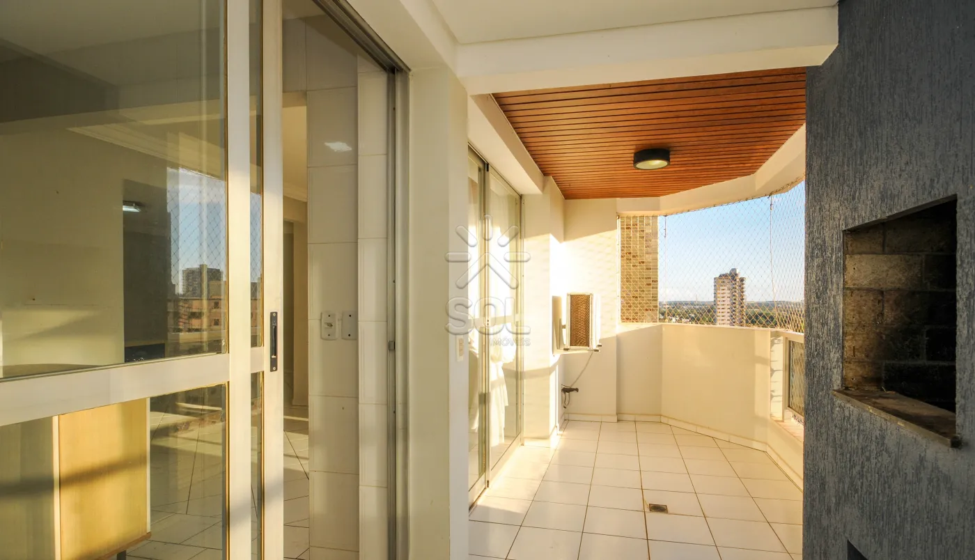 Apartamento amplo à venda no Edifício Vivaldi - Centro de Foz do Iguaçu