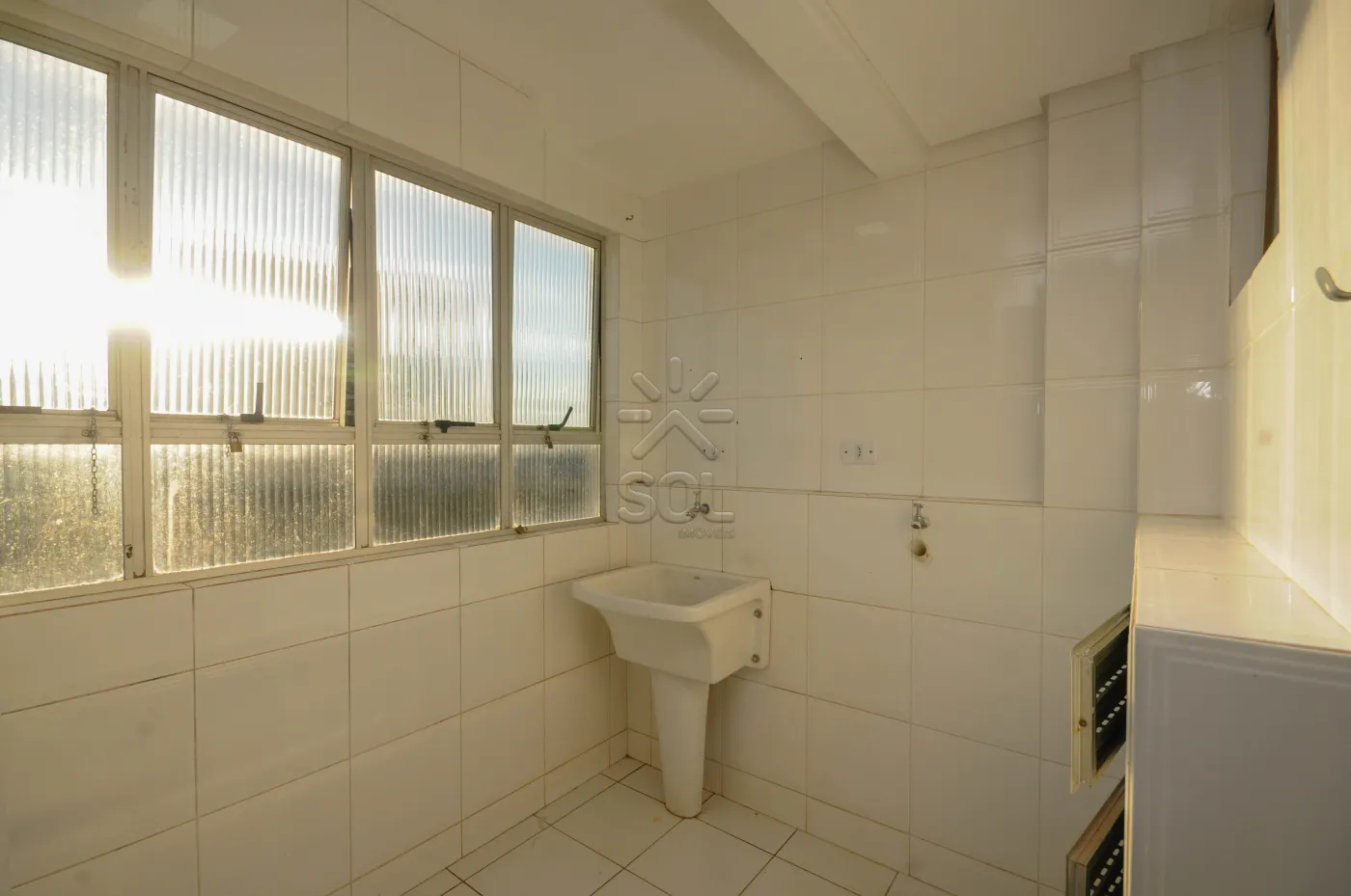 Apartamento amplo à venda no Edifício Vivaldi - Centro de Foz do Iguaçu