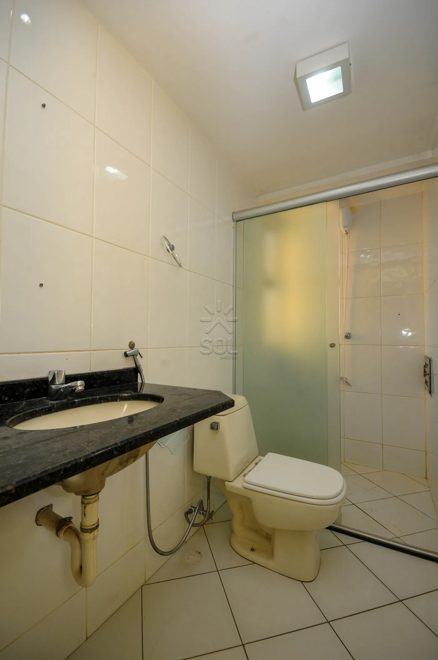 Apartamento amplo à venda no Edifício Vivaldi - Centro de Foz do Iguaçu