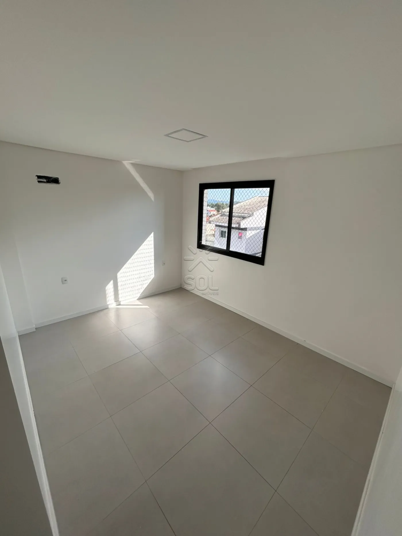 Apartamento para aluguel no Condomínio Residencial Évora - Balneário Piçarras/SC