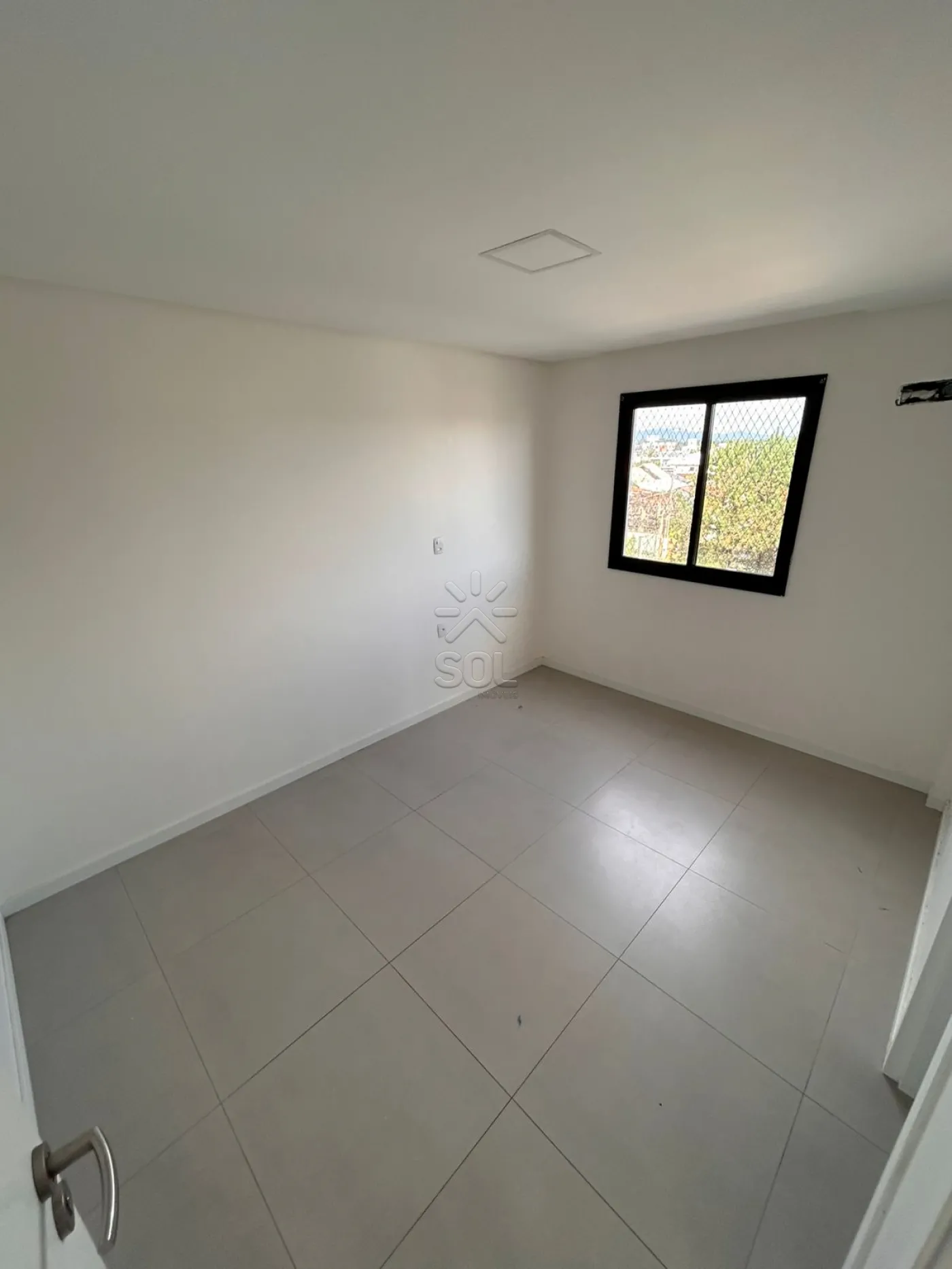 Apartamento para aluguel no Condomínio Residencial Évora - Balneário Piçarras/SC