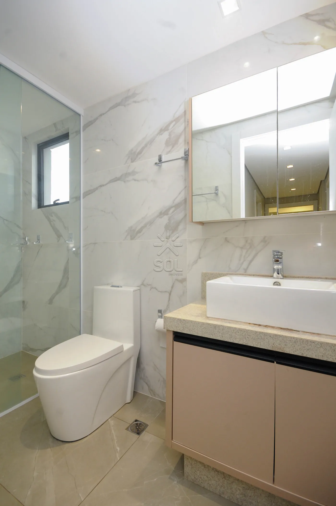 Apartamento de alto padrão à venda no Edifício Liberty - Foz do Iguaçu/PR