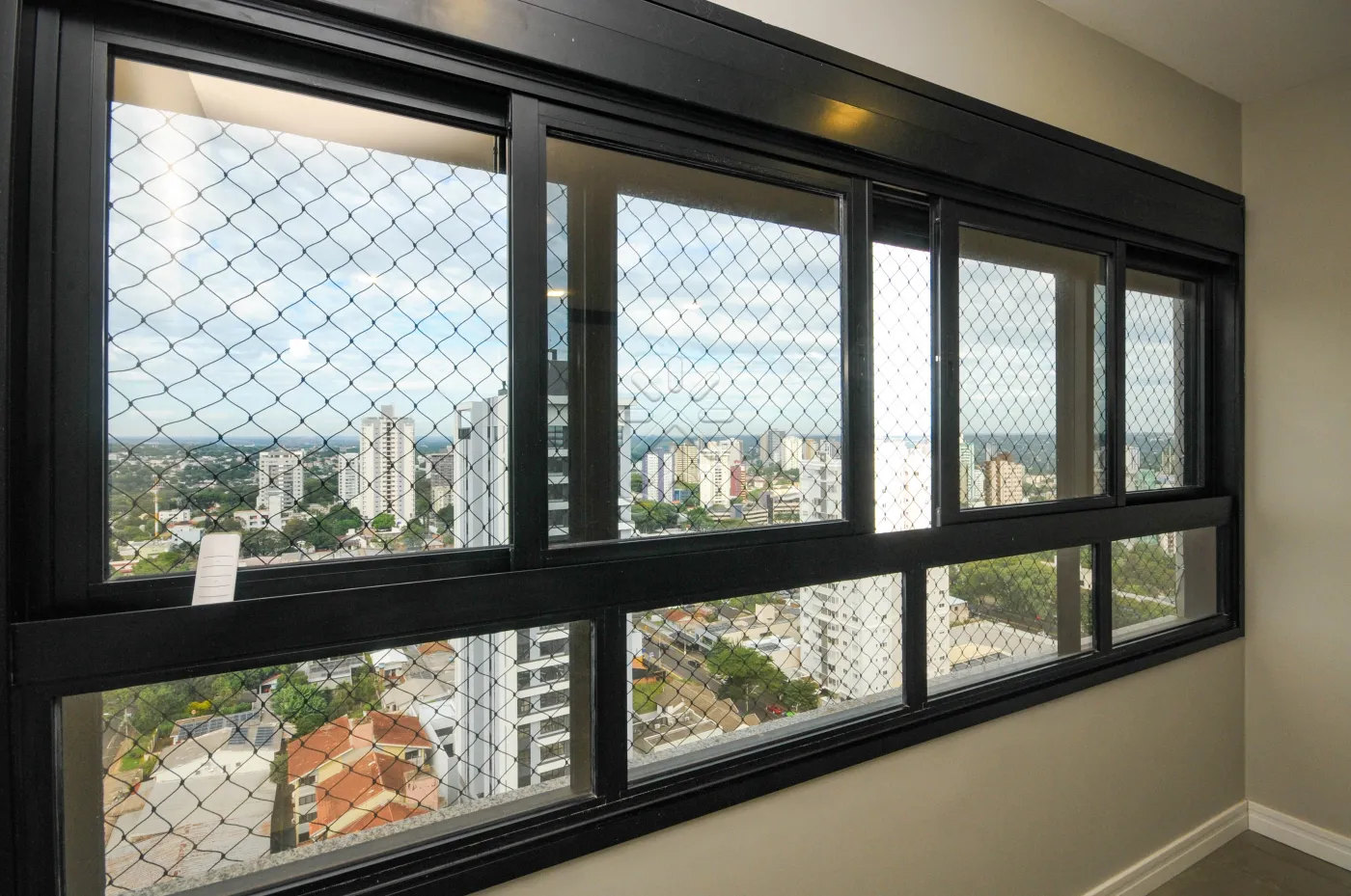 Apartamento de alto padrão à venda no Edifício Liberty - Foz do Iguaçu/PR