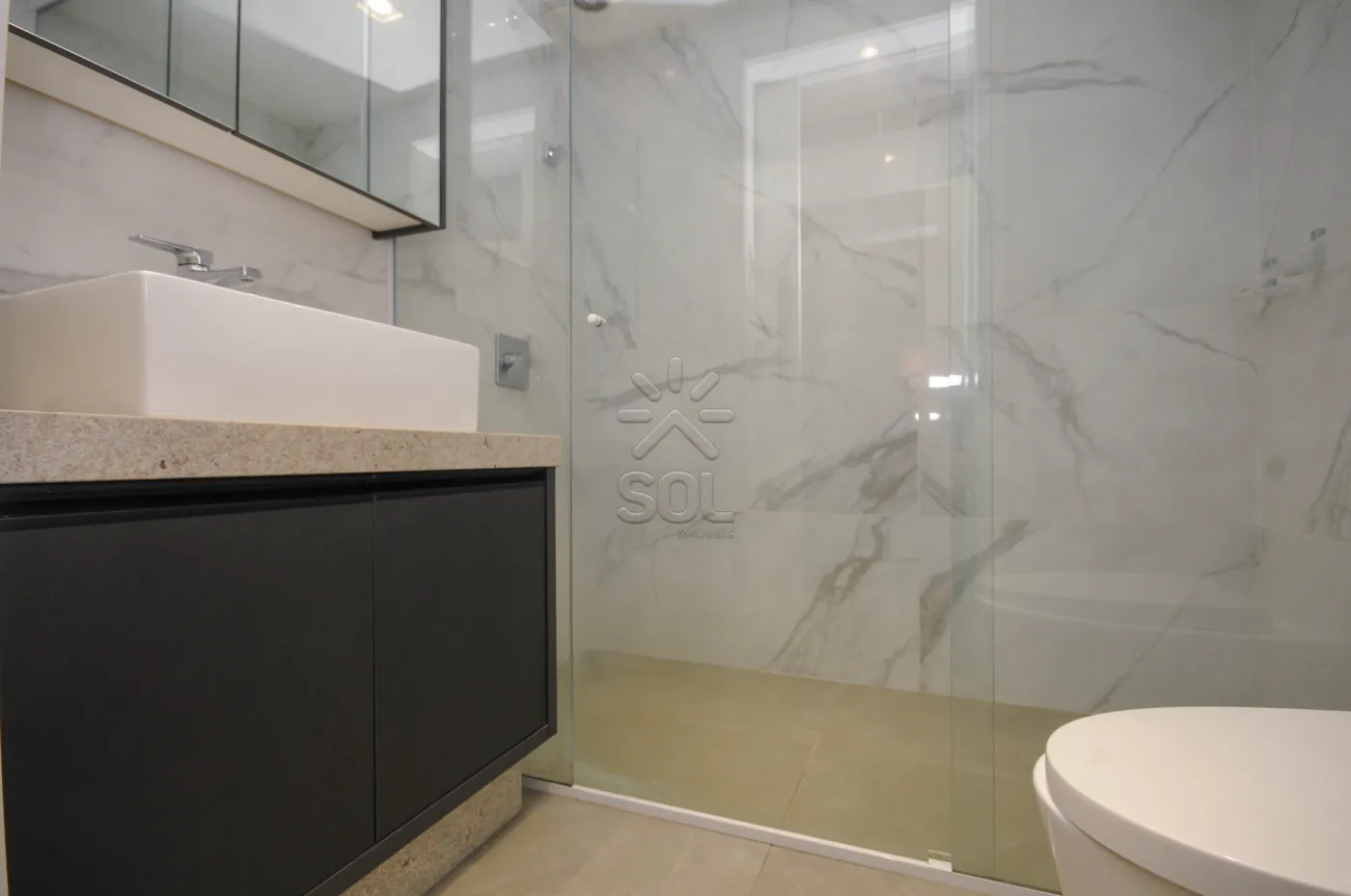 Apartamento de alto padrão à venda no Edifício Liberty - Foz do Iguaçu/PR