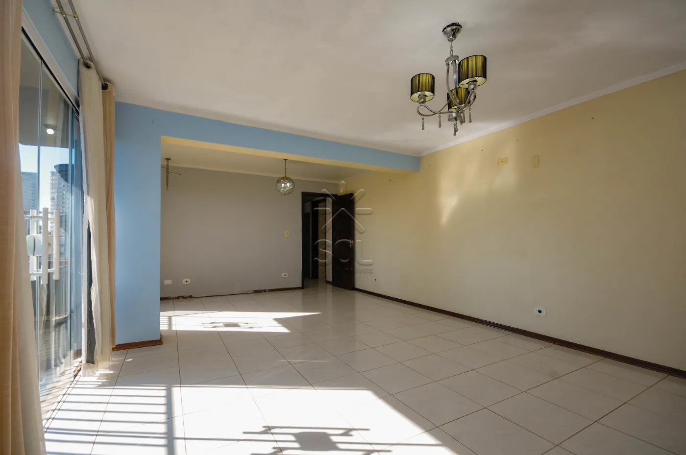Apartamento para locação ou venda, Edifício Carlos Sbaraini, Centro - Foz do Iguaçu/PR