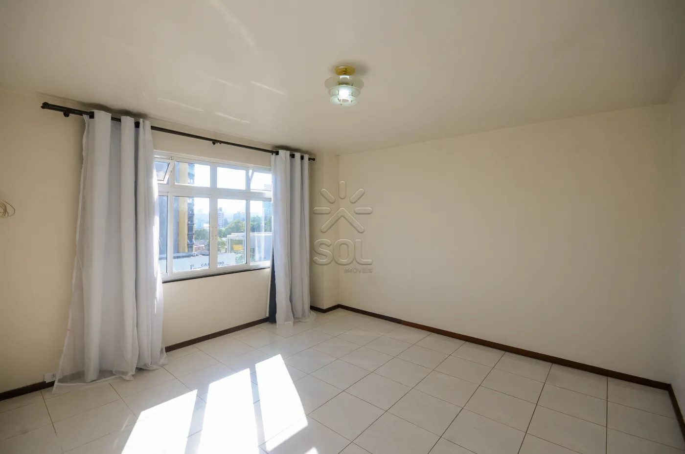 Apartamento para locação ou venda, Edifício Carlos Sbaraini, Centro - Foz do Iguaçu/PR