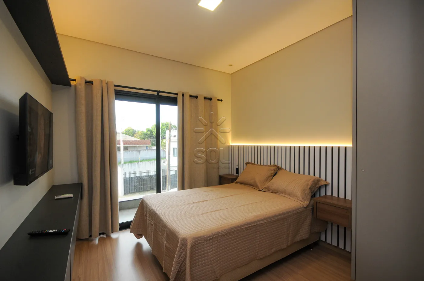Sobrado novo de alto padrão à venda no Lancaster em Foz do Iguaçu/PR - 192m² | Mobiliado | 3 quartos | Área gourmet