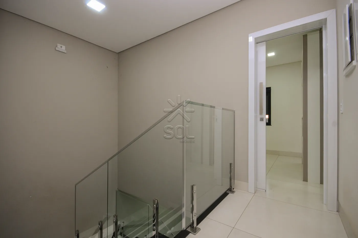 Sobrado à venda na Vila Maria em Foz do Iguaçu/PR - 200m², 2 suítes com closet e automação residencial