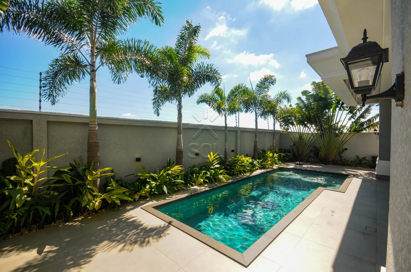 Sobrado semimobiliado e de alto padrão à venda no Condomínio Eco Bella Vista, em Foz do Iguaçu/PR - 485,15m² | 4 suítes