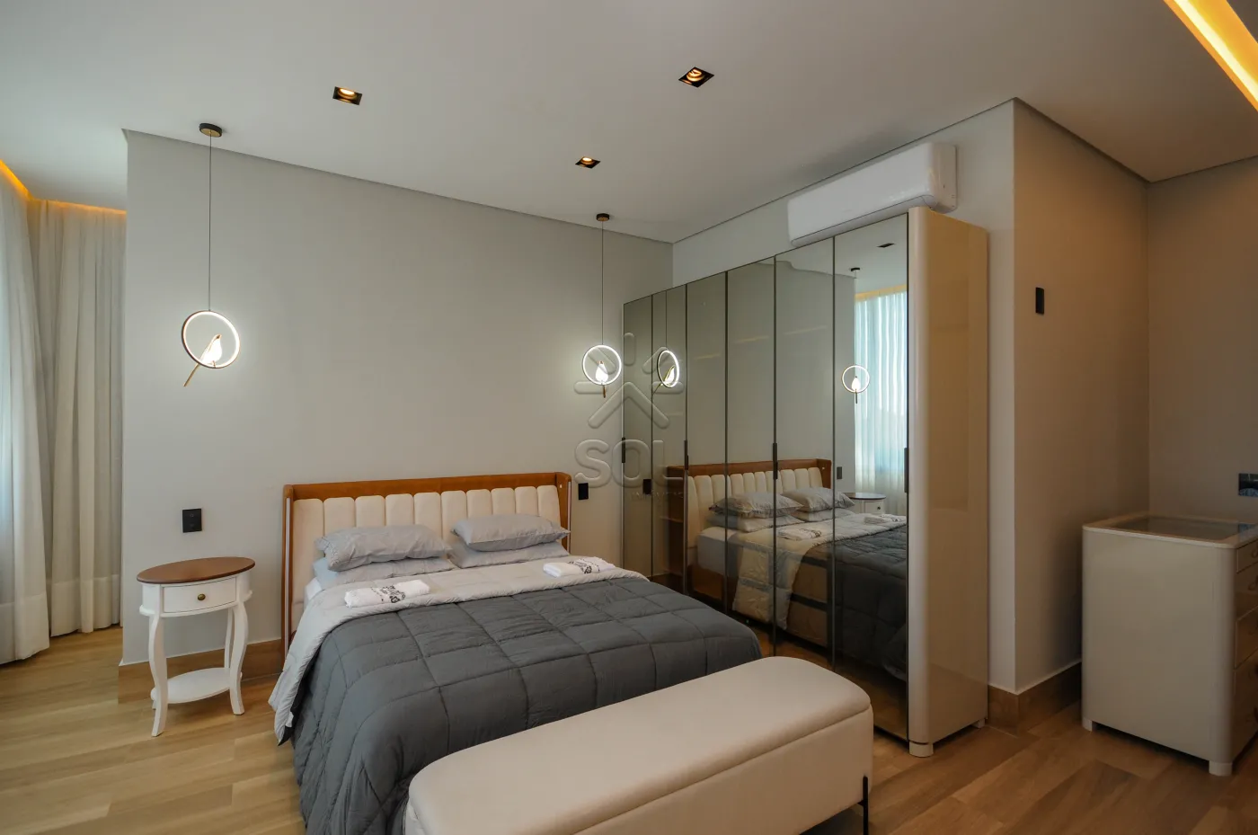 Sobrado semimobiliado e de alto padrão à venda no Condomínio Eco Bella Vista, em Foz do Iguaçu/PR - 485,15m² | 4 suítes