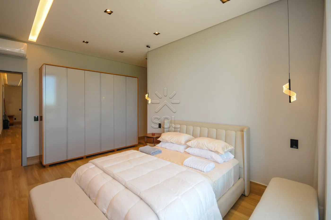 Sobrado semimobiliado e de alto padrão à venda no Condomínio Eco Bella Vista, em Foz do Iguaçu/PR - 485,15m² | 4 suítes